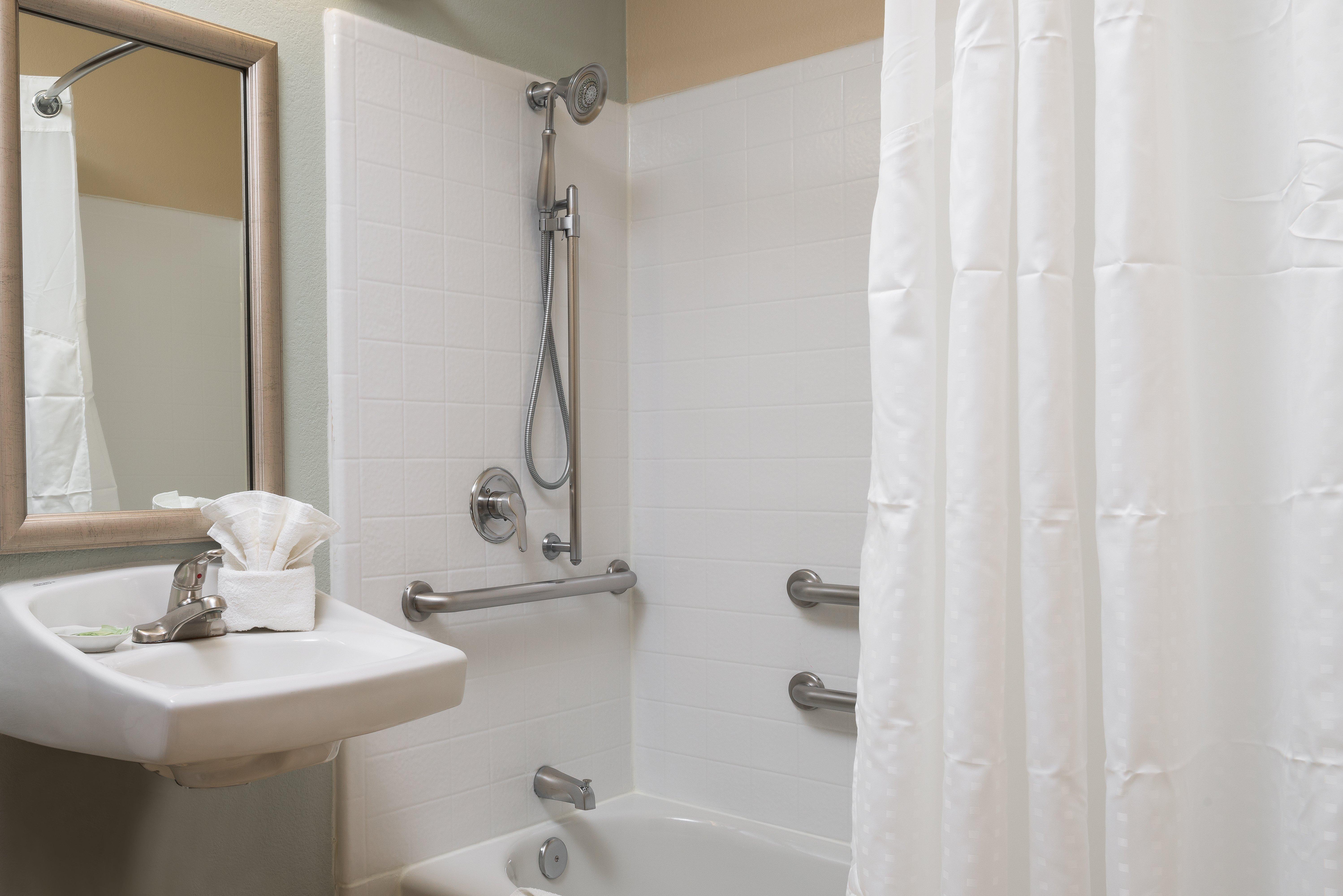 Holiday Inn Express & Suites Santa Clara - Silicon Valley By Ihg Exterior photo