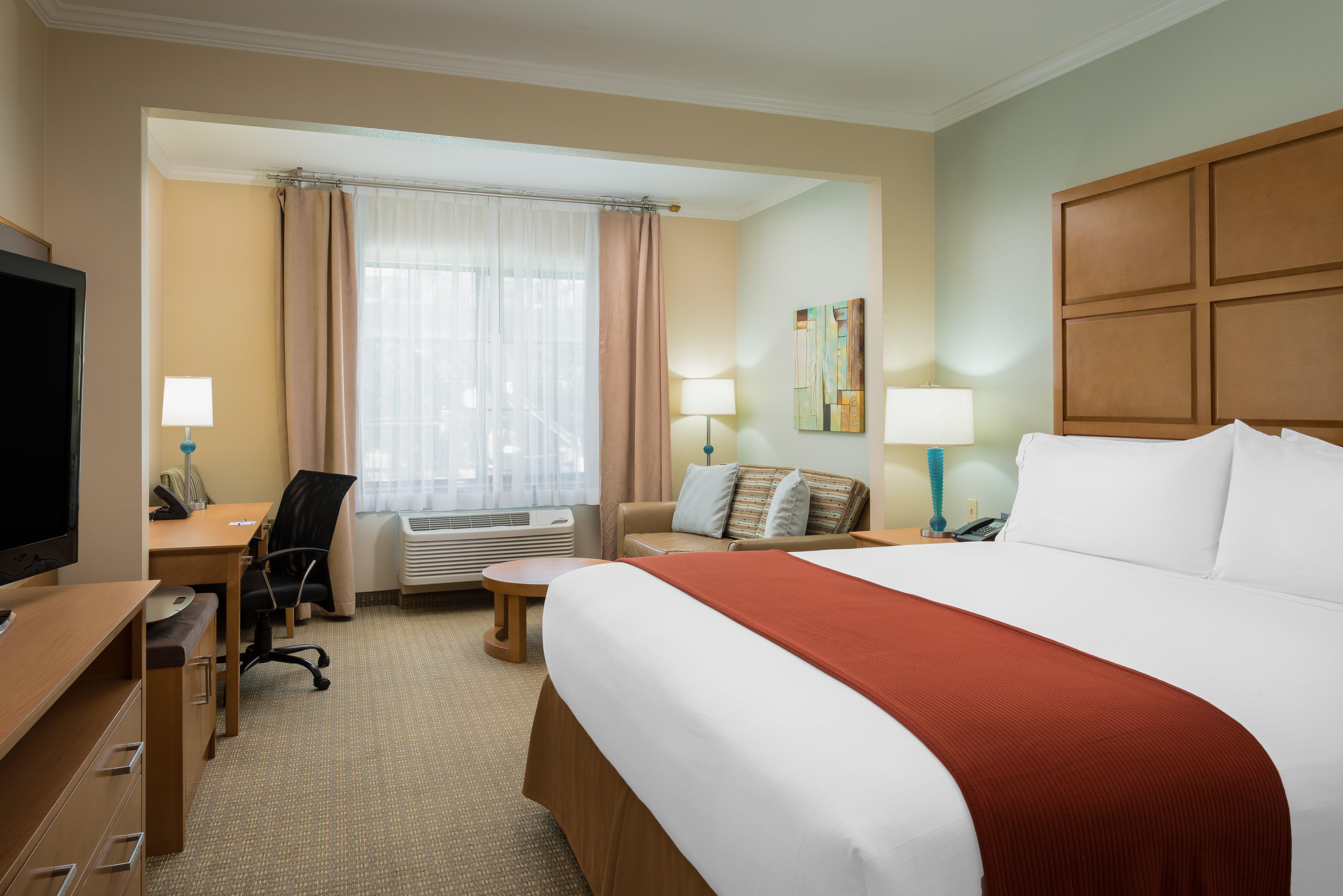 Holiday Inn Express & Suites Santa Clara - Silicon Valley By Ihg Exterior photo